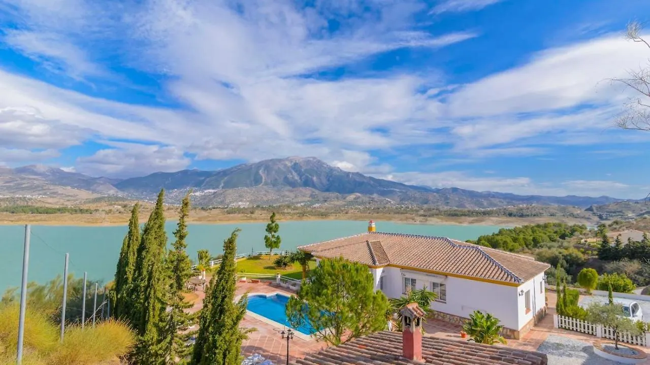 Casa Rocio Y Paloma Vinuela By Ruralidays contacts